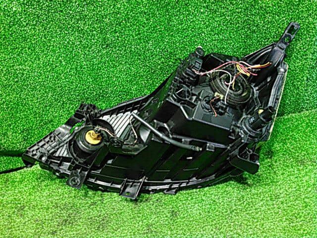 Right Headlight NISSAN Vanette 2011 DBA-M20 — photo 4
