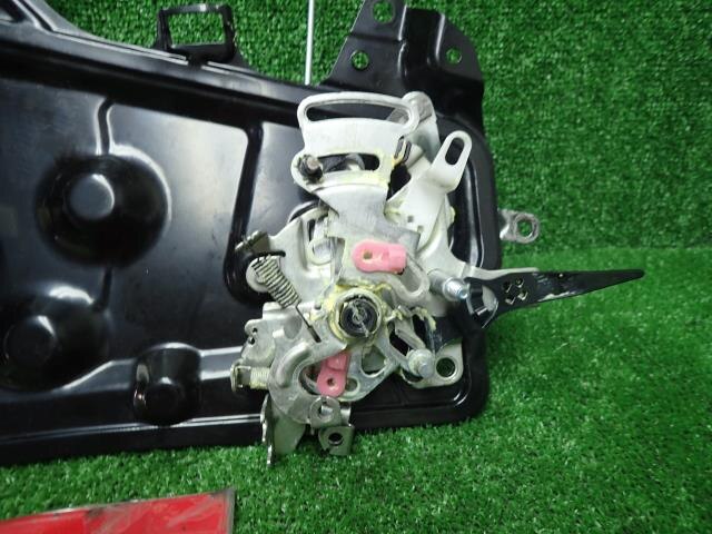 Rear Right Door Regulator TOYOTA Raum 2007 CBA-NCZ20 — photo 2