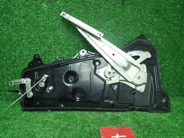 Rear Right Door Regulator TOYOTA Raum 2007 CBA-NCZ20 — photo 4