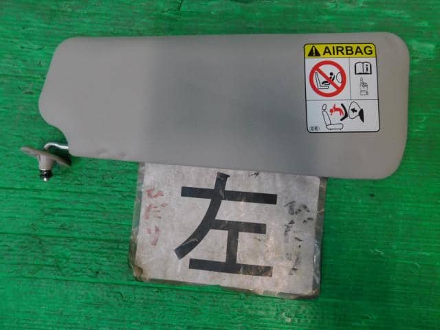 Sun Visor DAIHATSU Hijet 2019 EBD-S321V — photo 1