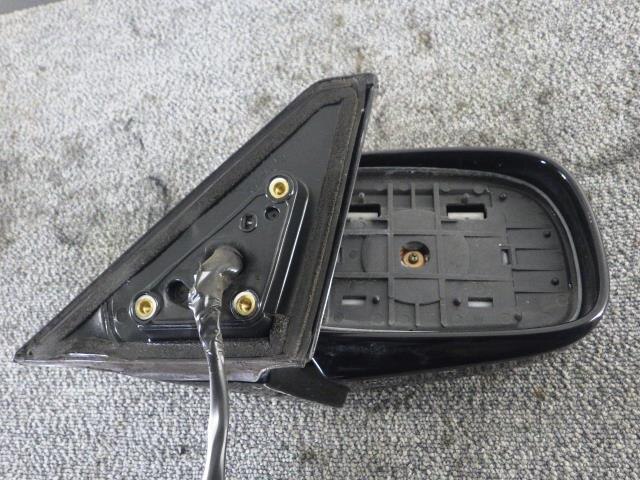 Right Side Mirror TOYOTA Mark II 2003 TA-GX110 — photo 2