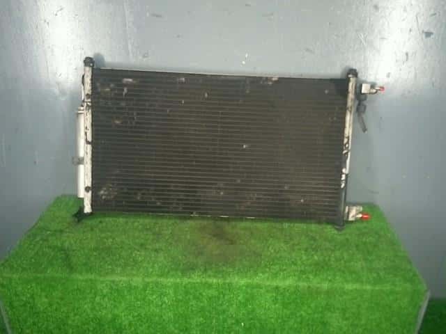 Condenser NISSAN Cube 2004 UA-BNZ11 — photo 1