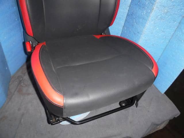 Assistant Driver's Seat SUZUKI Jimny 2013 ABA-JB23W — photo 3
