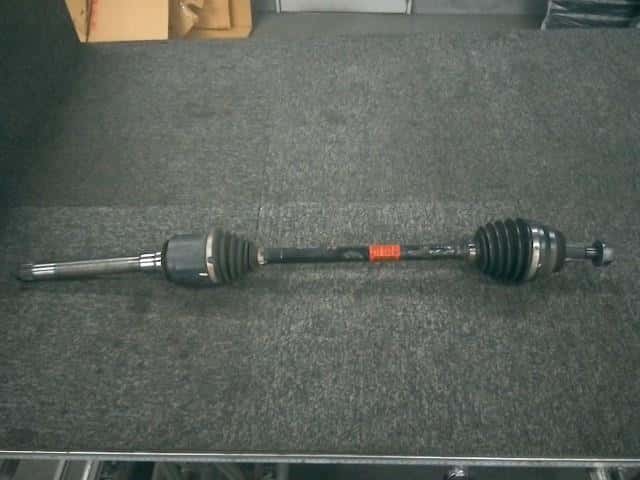 Front Right Drive Shaft MERCEDES-BENZ Benz m class 2007 DBA-164186 A1643301901 — photo 1