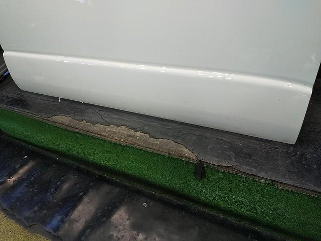 Rear Right Door Assembly TOYOTA Hiace 2008 ADF-KDH201 — photo 5
