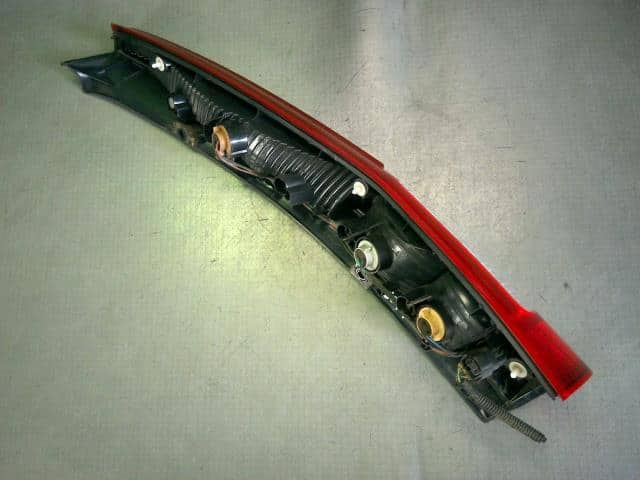 Left Tail Light DAIHATSU Mira 2006 LE-L250V — photo 2