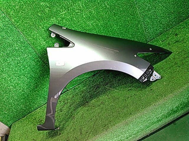 Right Fender Panel HONDA Insight 2009 DAA-ZE2 — photo 1