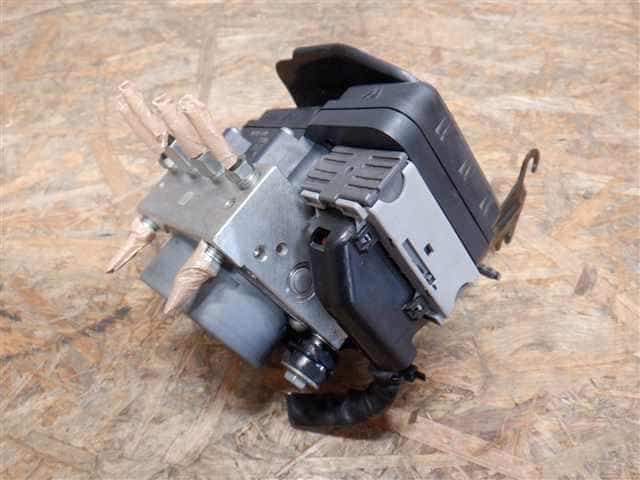 ABS Actuator MITSUBISHI Delica D2 2011 DBA-MB15S — photo 4