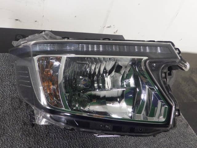 Right Headlight HONDA N-wgn 2016 DBA-JH1 — photo 1