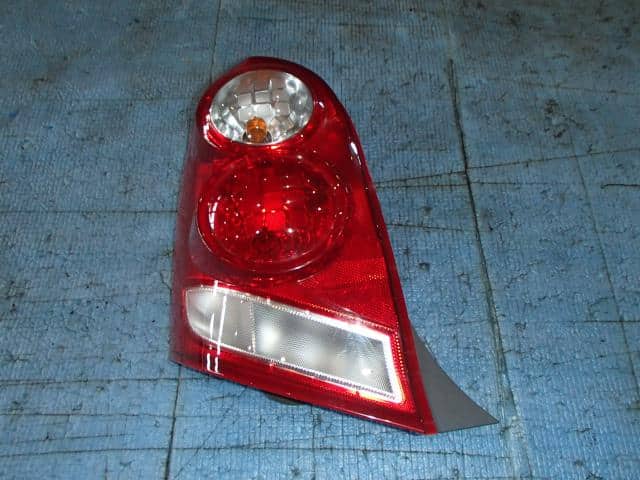 Left Tail Light HONDA Life 2010 CBA-JC2 — photo 1