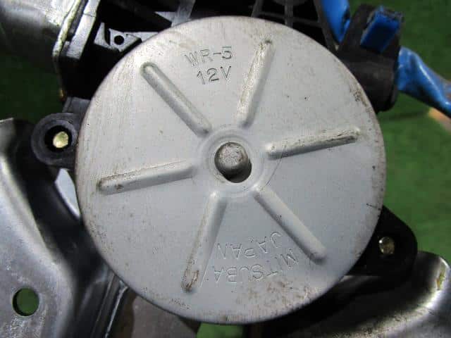 Front Left Door Regulator HONDA Life 2002 LA-JB2 — photo 3