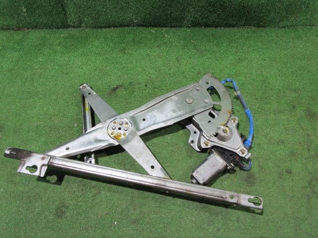 Front Left Door Regulator HONDA Life 2002 LA-JB2 — photo 5