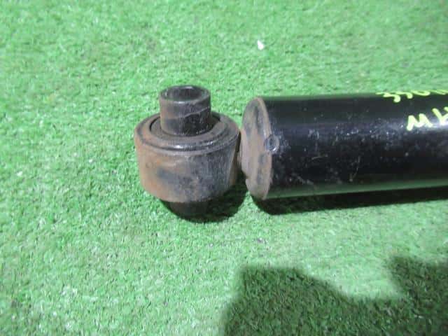 Rear Right Shock Absorber SUZUKI Wagon R 2003 UA-MH21S 4180058JB0 — photo 4