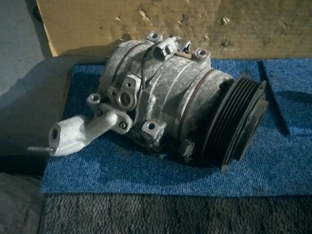 A/C Compressor TOYOTA Harrier 2005 CBA-MCU35 — photo 1