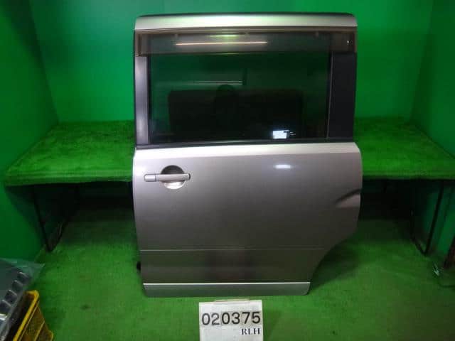 Rear Left Door Assembly NISSAN Serena 2005 CBA-NC25 — photo 1