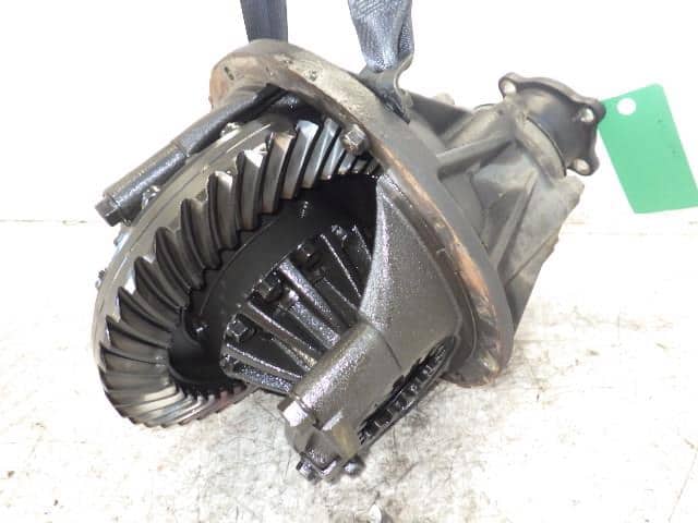 Rear Rigid Differential Assembly ISUZU 2005 PB-NKR81A 897363107 — photo 1