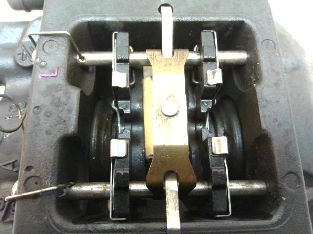 Rear Left Caliper TOYOTA Lexus ls 2006 DBA-USF40 — photo 3