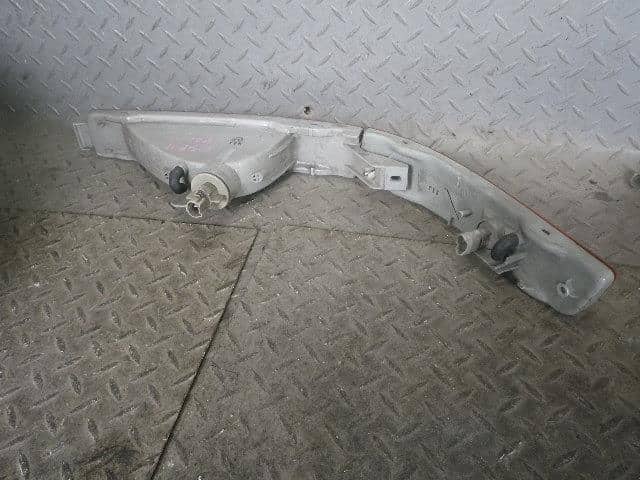 Turn Signal Light TOYOTA Celsior 1991 E-UCF11 8151059025 — photo 2