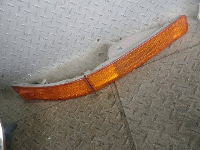 Turn Signal Light TOYOTA Celsior 1991 E-UCF11 8151059025 — photo 1