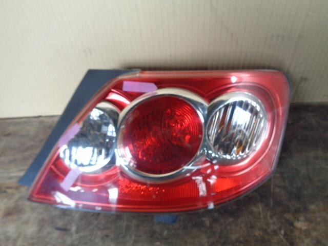 Right Tail Light TOYOTA Mark X 2007 DBA-GRX120 — photo 1