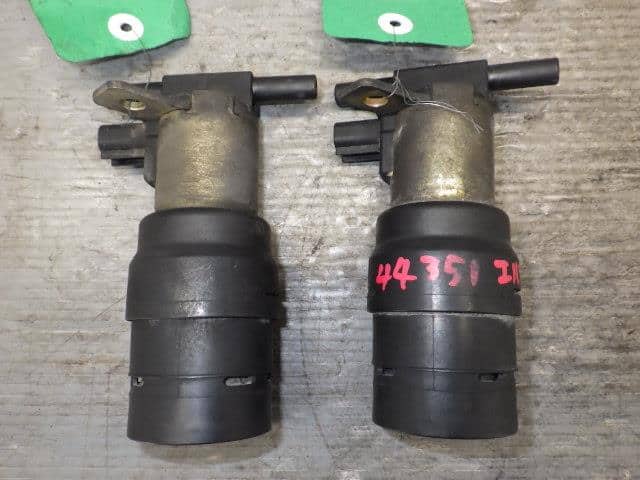 Electrical Component ISUZU 2005 PB-NKR81A 8973285760 — photo 2