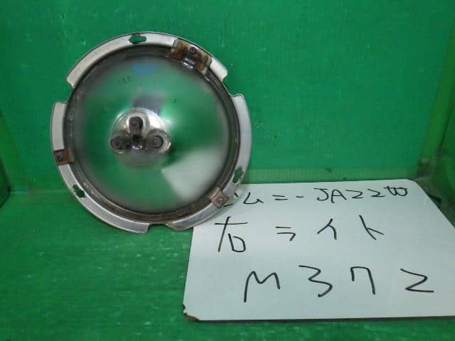 Right Headlight SUZUKI Jimny 1997 E-JA22W 3512183021 — photo 2