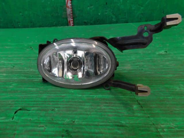 Right Fog Light HONDA Stream 2006 DBA-RN6 — photo 1