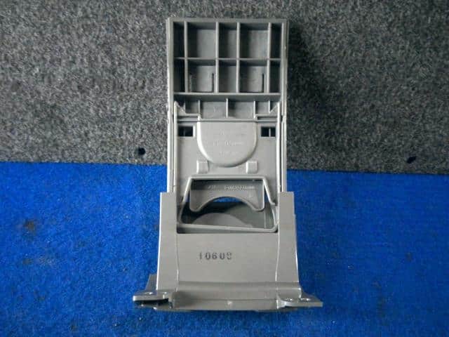 Interior Parts MAZDA Familia 2008 DBE-BVAY12 — photo 3