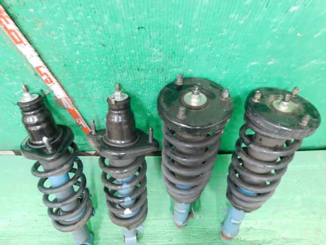 Front Right Strut HONDA Odyssey 2010 DBA-RB3 — photo 2