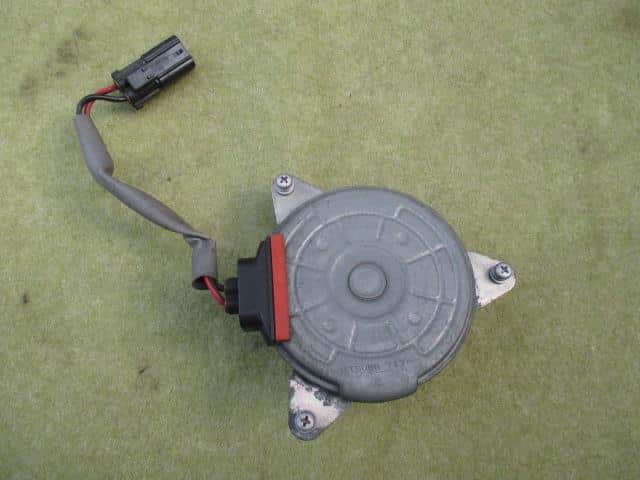 Radiator Cooling Fan HONDA Fit 2011 DBA-GE6 — photo 1