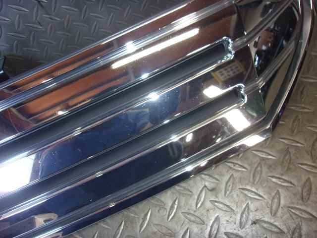 Radiator Grille HONDA Step Wagon 2009 DBA-RK2 — photo 4
