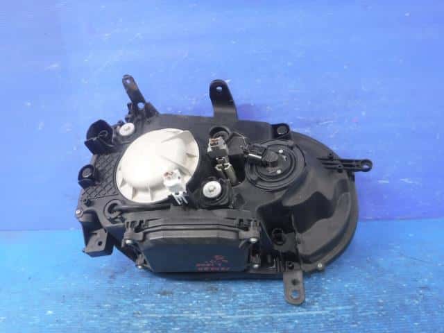 Left Headlight DAIHATSU Move 2005 CBA-L150S — photo 3