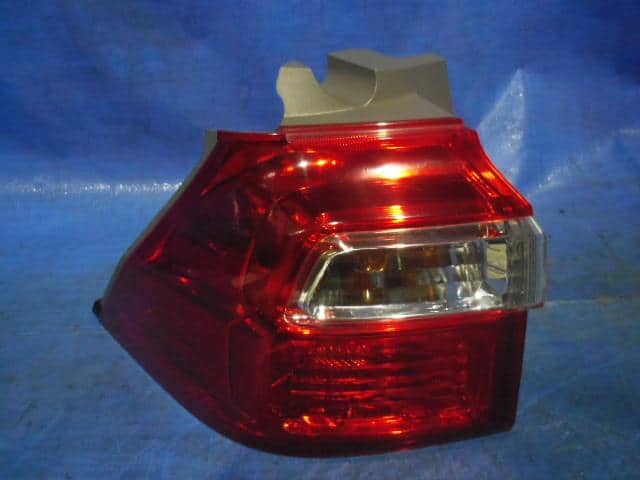 Left Tail Light HONDA Step Wagon 2008 DBA-RG2 — photo 1