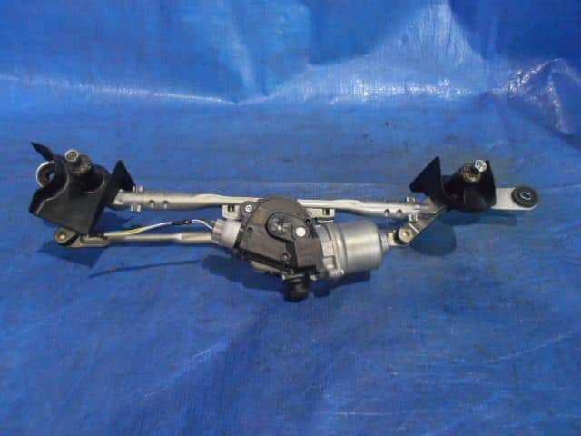 Front Wiper Motor SUZUKI Alto 2017 HBD-HA36V 3810074P01 — photo 1