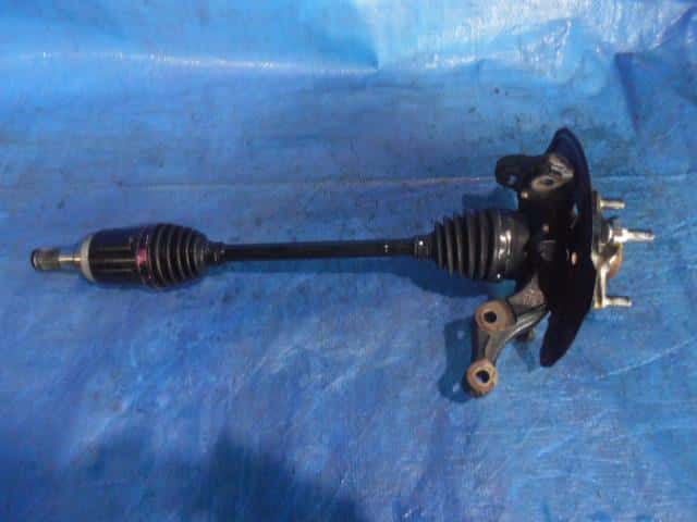 Front Left Knuckle Hub Assembly SUZUKI Alto 2017 HBD-HA36V 4515174P11 — photo 1