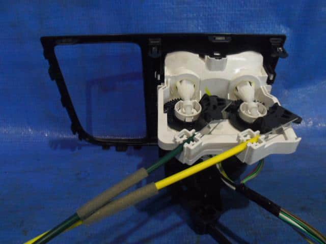 A/C Control Panel SUZUKI Alto 2017 HBD-HA36V — photo 3