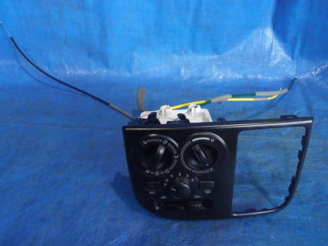 A/C Control Panel SUZUKI Alto 2017 HBD-HA36V — photo 1