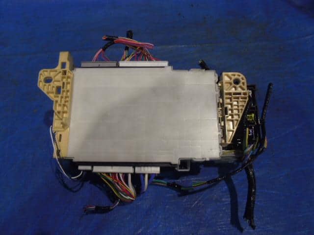 Fuse Box SUZUKI Alto 2017 HBD-HA36V 3677574P13 — photo 2