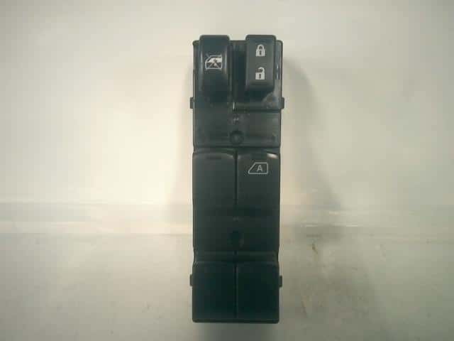 Power Window Switch NISSAN March 2010 DBA-NK13 — photo 1