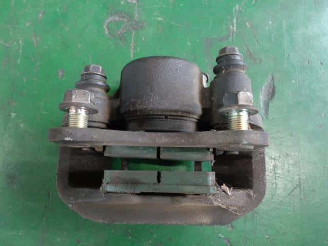 Front Right Caliper DAIHATSU Mira 2001 GF-L710S 4771097203 — photo 2