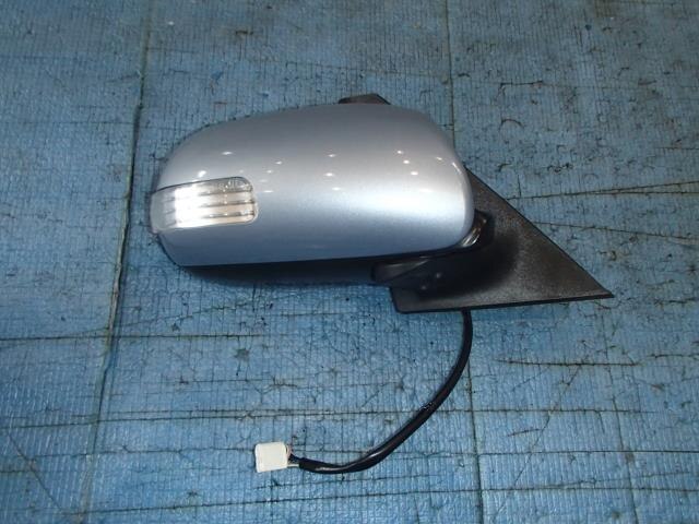 Right Side Mirror TOYOTA Corolla Rumion 2008 DBA-ZRE154 — photo 1