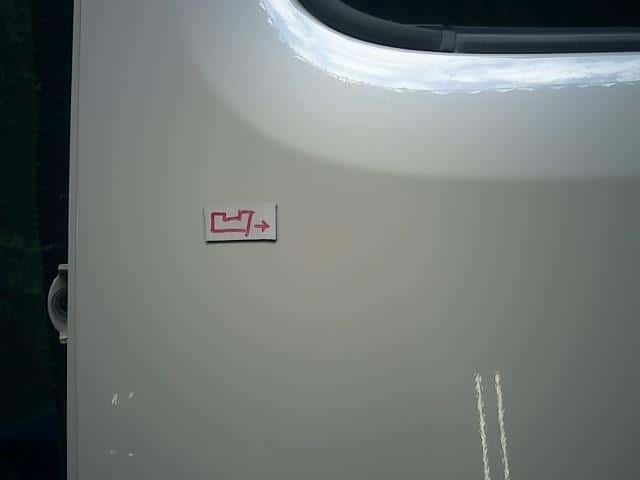 Rear Left Door Assembly NISSAN Cube 2008 DBA-YZ11 — photo 3