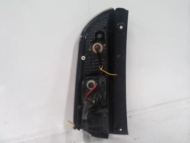 Right Tail Light TOYOTA Passo 2006 DBA-KGC10 — photo 3