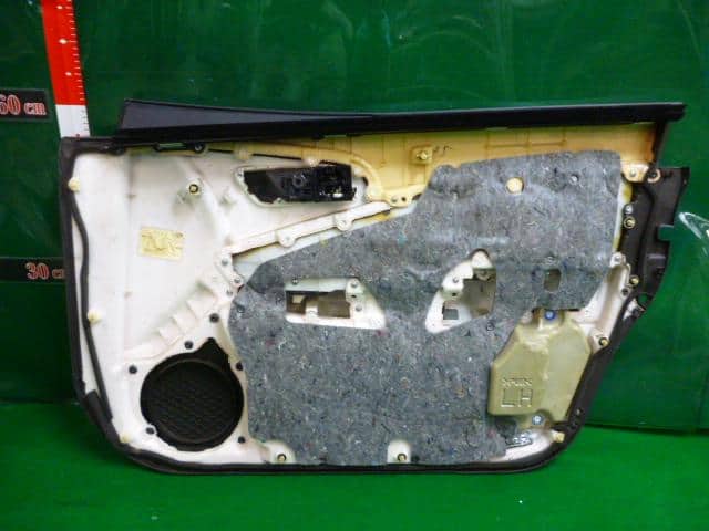 Front Left Door Trim TOYOTA Crown 2008 DBA-GRS200 6762030F90C1 — photo 3