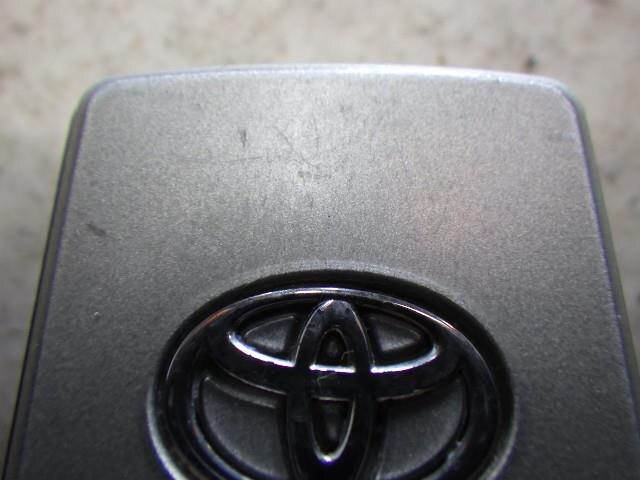 Keyless Entry Remote Control Key TOYOTA Estima 2006 DBA-GSR55 — photo 2