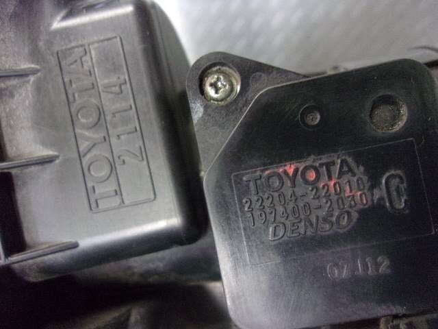 Air Cleaner Assembly TOYOTA Prius 2007 DAA-NHW20 — photo 2