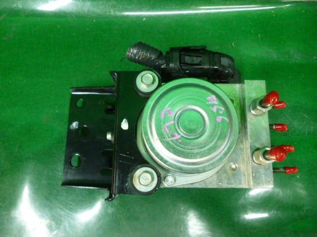 ABS Actuator NISSAN Serena 2013 DAA-HC26 — photo 4