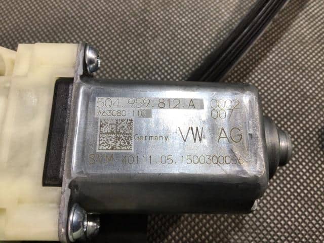 Rear Right Door Regulator VOLKSWAGEN Golf Variant 2016 DBA-AUCHP — photo 3