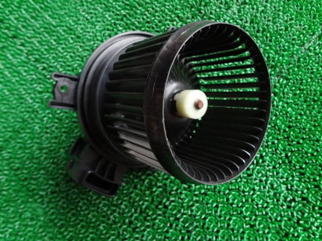 Blower Motor SUZUKI Wagon R 2017 DAA-MH55S 7415062RA1 — photo 2