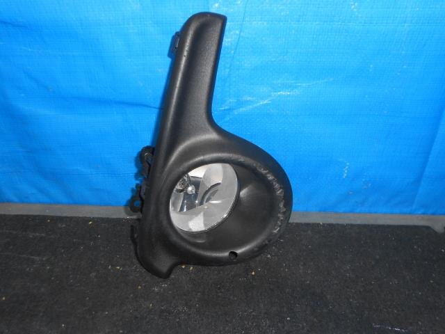Right Fog Light NISSAN Dayz roox 2014 DBA-B21A — photo 1